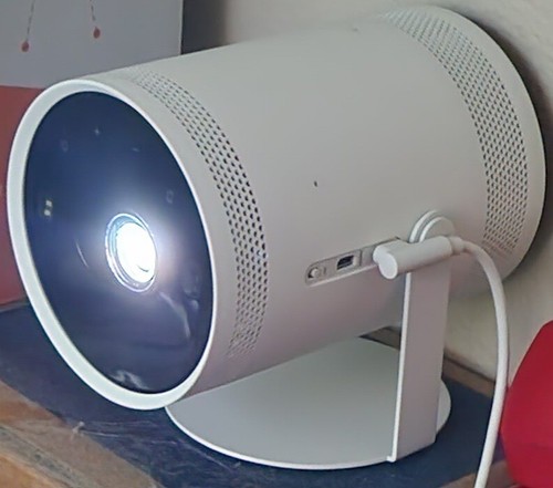 Samsung the freestyle - samsung,